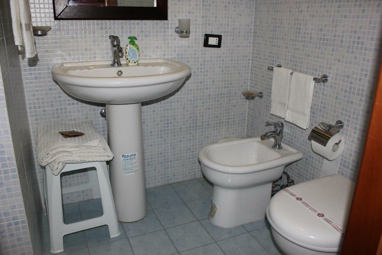 B&B Ulivo Трабия Екстериор снимка